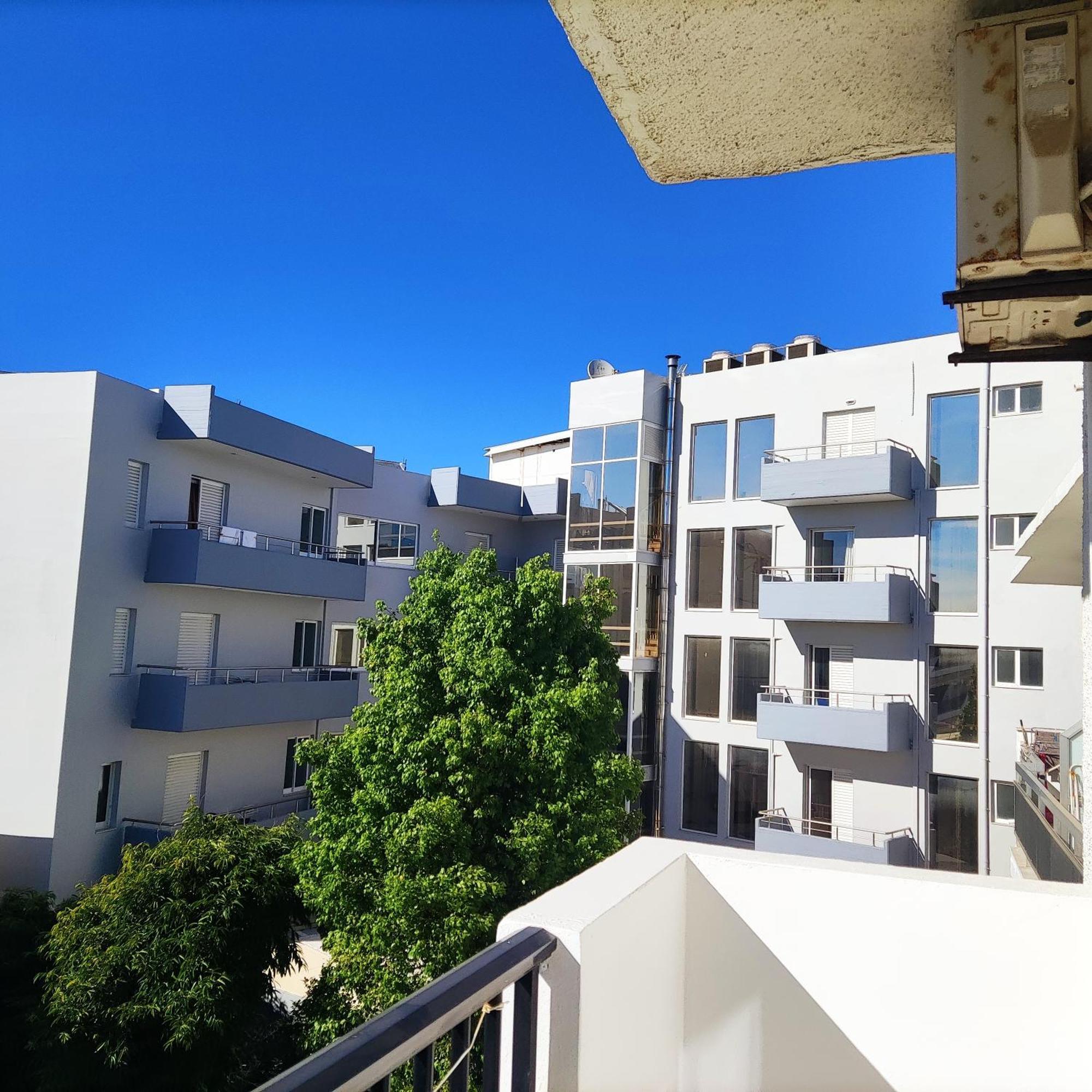 Katerina Studios & Apartments Ierápetra Exteriör bild